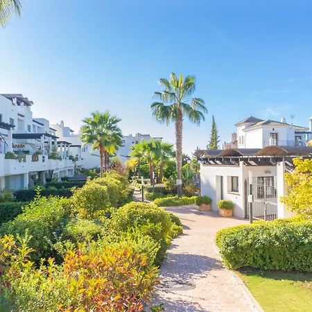 Sunset Golf International - Happy Appartement Estepona